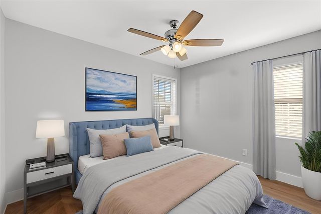 915 Avenue E, Rosenberg, TX 77471