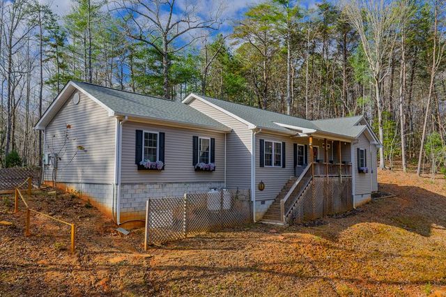 607 Satsuma Court S, Ellijay, GA 30536