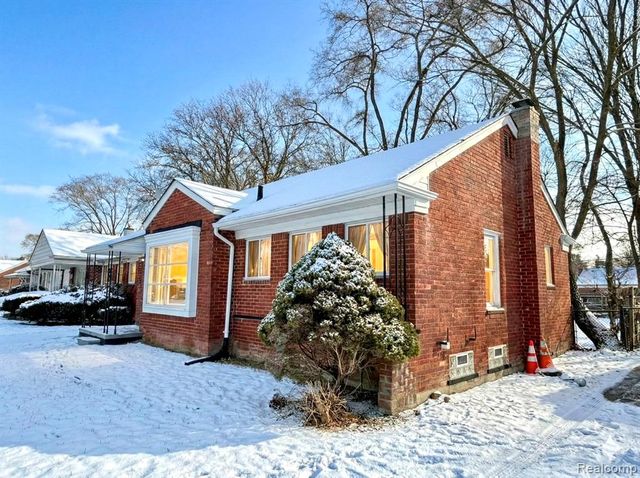 9550 Heyden Street, Detroit, MI 48228