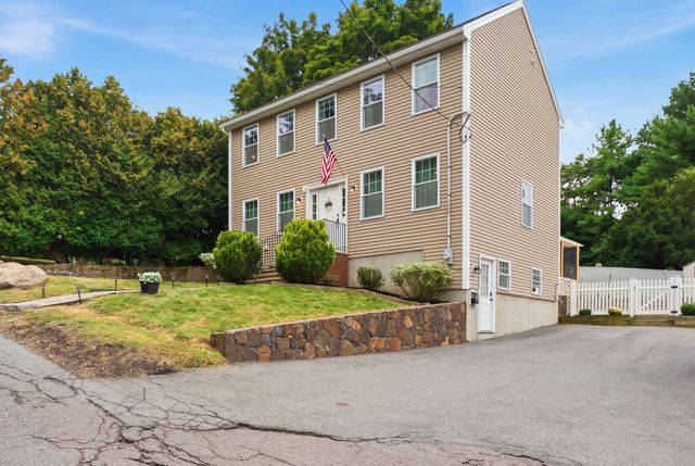 5 Fairview Rd, Peabody, MA 01960