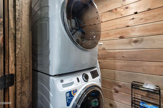 842 Vixen Run, Gatlinburg, TN 37738