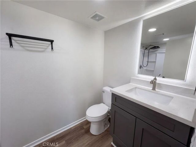 2371 W Via Bello, Rialto, CA 92377