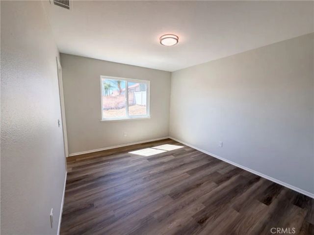 2371 W Via Bello, Rialto, CA 92377