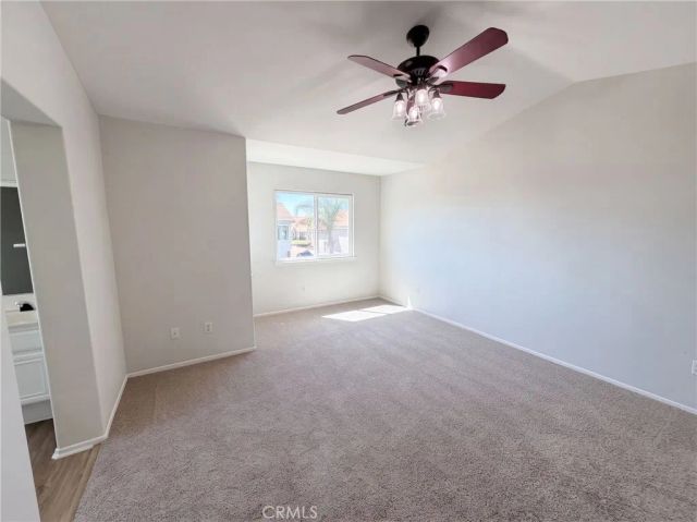 2371 W Via Bello, Rialto, CA 92377