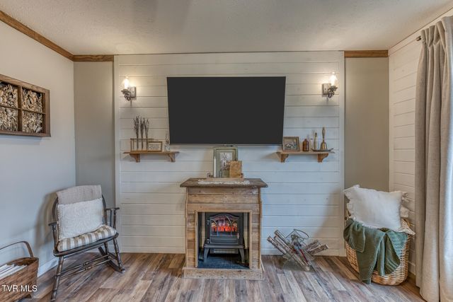 193 & 195 North Fork Branch Road, Rogersville, TN 37857