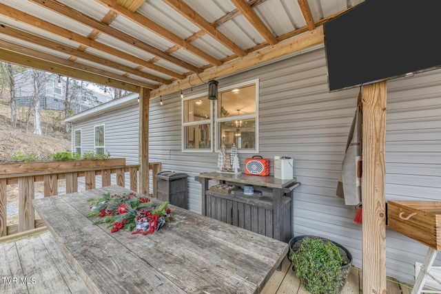 193 & 195 North Fork Branch Road, Rogersville, TN 37857