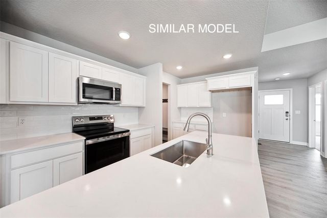 581 NW Crystal Creek Lane, Grimes, IA 50111