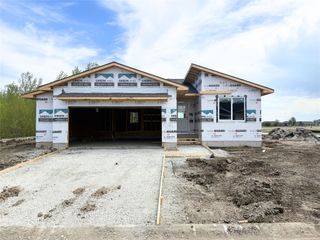 581 NW Crystal Creek Lane, Grimes, IA 50111