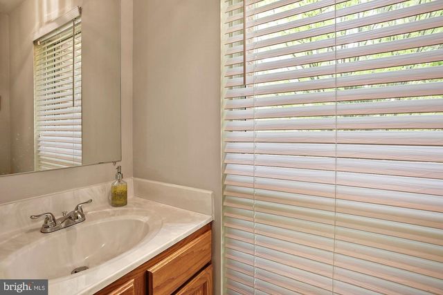 12062 EDGEMERE CIR, Reston, VA 20190