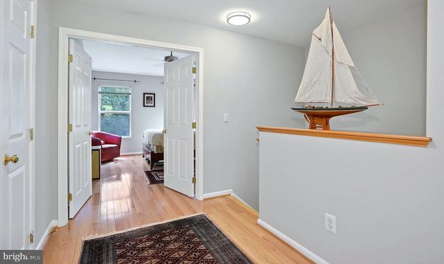 12062 EDGEMERE CIR, Reston, VA 20190