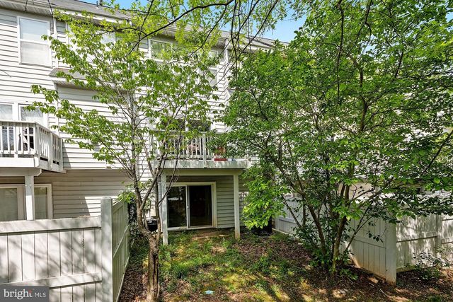 12062 EDGEMERE CIR, Reston, VA 20190