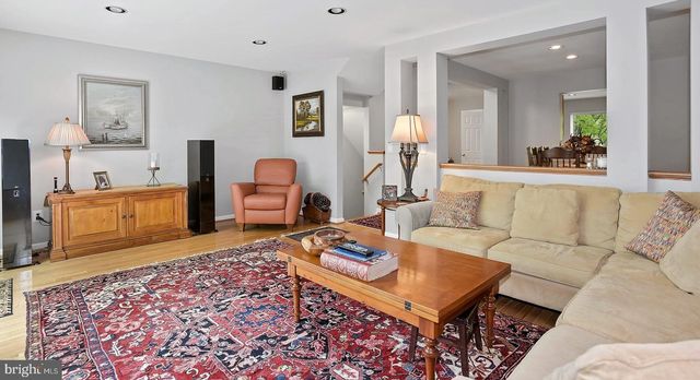 12062 EDGEMERE CIR, Reston, VA 20190