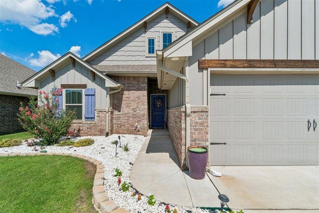 12208 Ava Grace Lane, Yukon, OK 73099