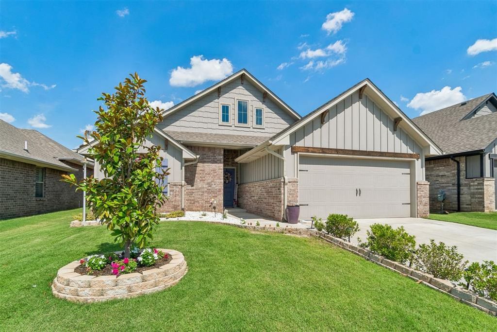12208 Ava Grace Lane, Yukon, OK 73099