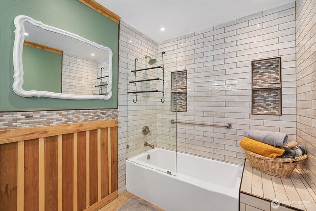 2602 N 15th Street, Tacoma, WA 98406