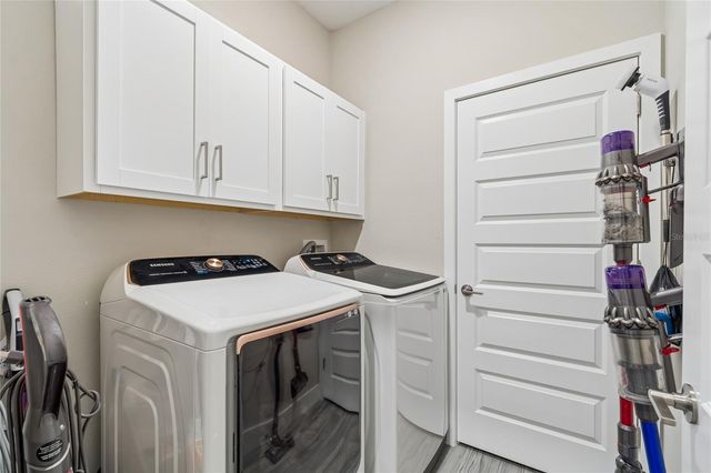 9911 CAMPANULA COURT, Land O Lakes, FL 34637