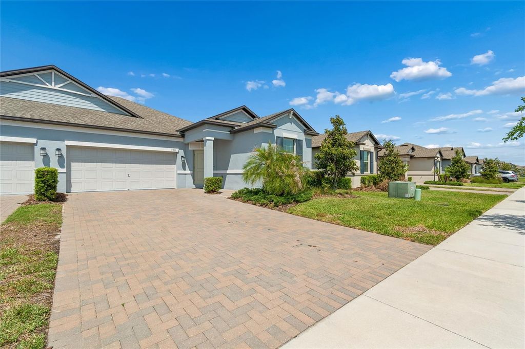 9911 CAMPANULA COURT, Land O Lakes, FL 34637