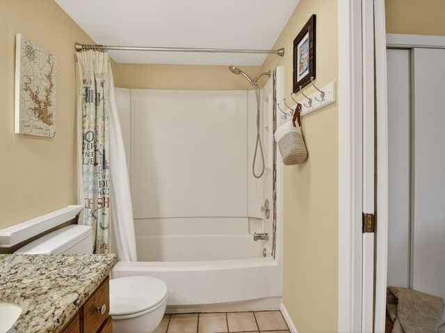 110 Sailors Cove Dr Unit 1314, Moneta, VA 24121