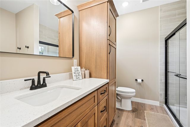 5630 Seminole Valley Trail NE, Cedar Rapids, IA 52411