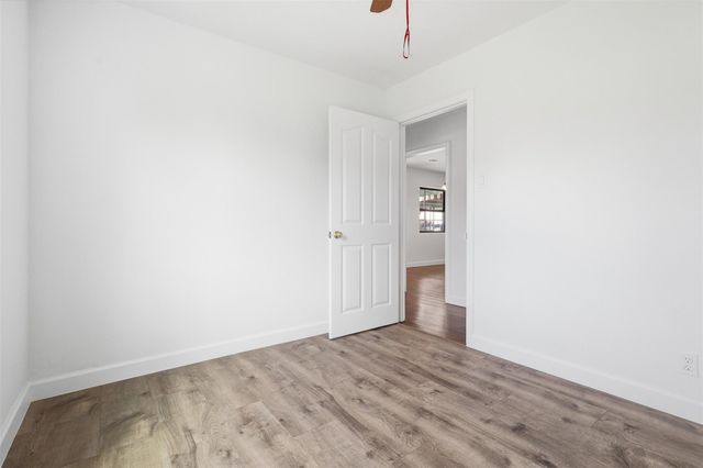 407 Meters Street, Houston, TX 77020