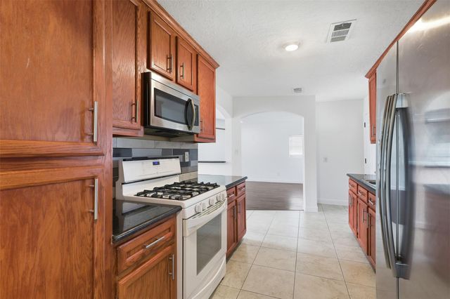 407 Meters Street, Houston, TX 77020