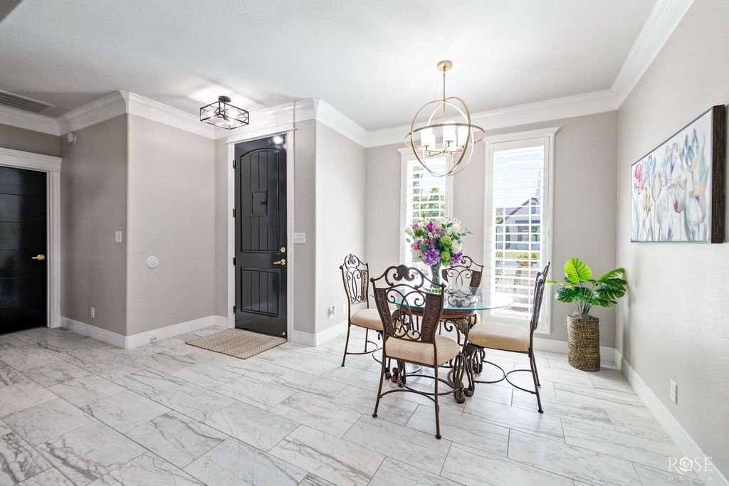 Image 17 of property listing at 4745 Karsten Creek Drive, San Angelo, TX 76904