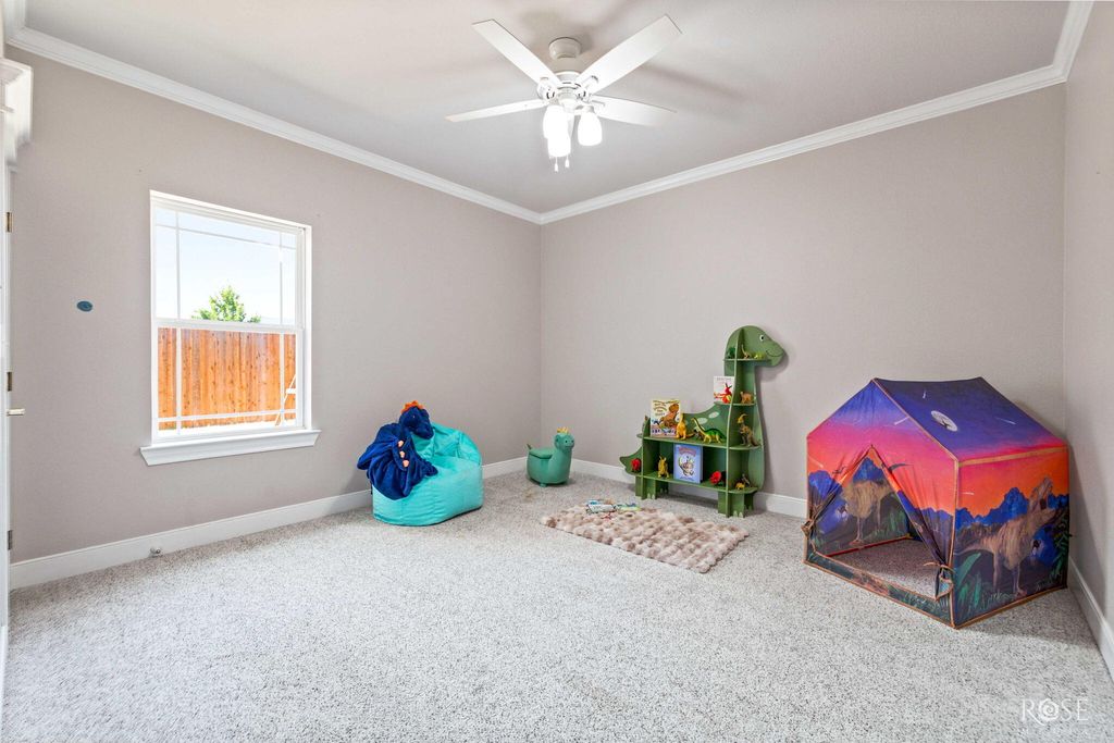 Image 35 of property listing at 4745 Karsten Creek Drive, San Angelo, TX 76904