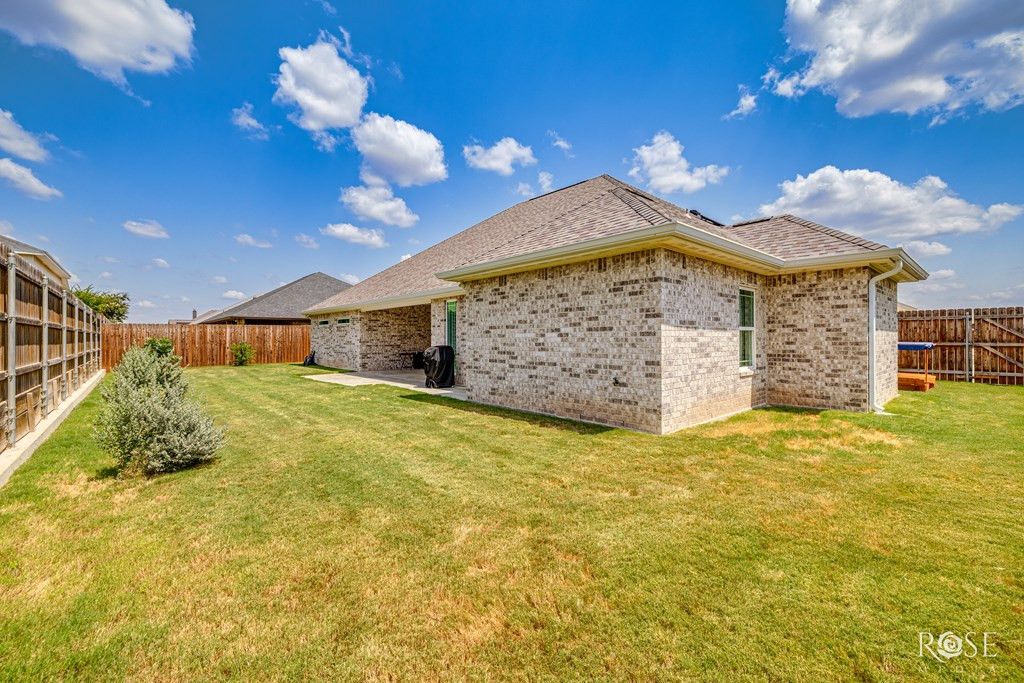 Image 45 of property listing at 4745 Karsten Creek Drive, San Angelo, TX 76904