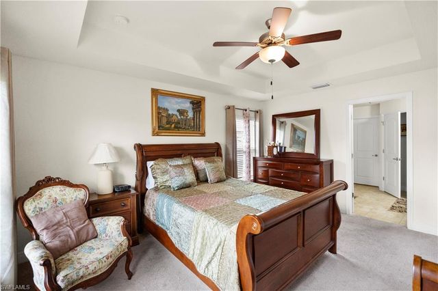 192 Townsend CT, Lehigh Acres, FL 33972