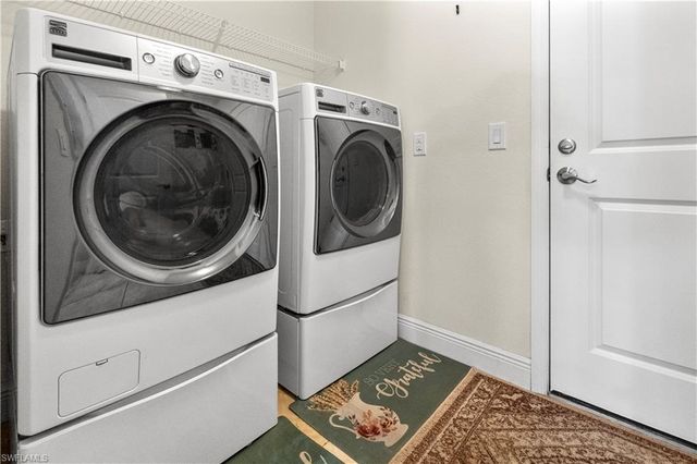 192 Townsend CT, Lehigh Acres, FL 33972