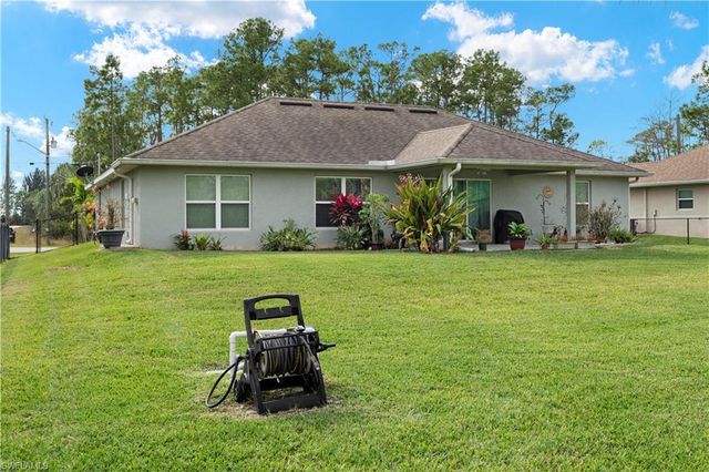 192 Townsend CT, Lehigh Acres, FL 33972