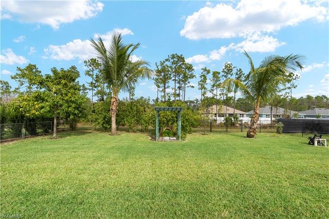 192 Townsend CT, Lehigh Acres, FL 33972