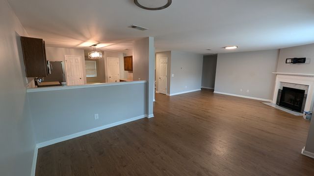 1002 Craven Ct, Hendersonville, TN 37075