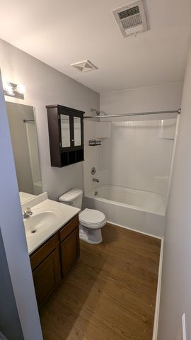 1002 Craven Ct, Hendersonville, TN 37075