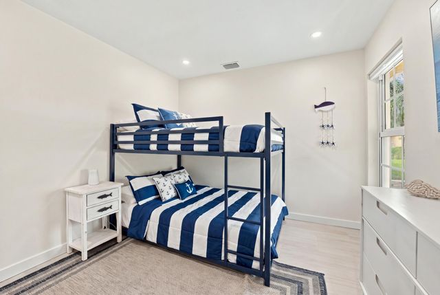 2121 S Ocean Blvd Apt 106, Lauderdale By The Sea, FL 33062