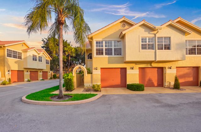 2121 S Ocean Blvd Apt 106, Lauderdale By The Sea, FL 33062