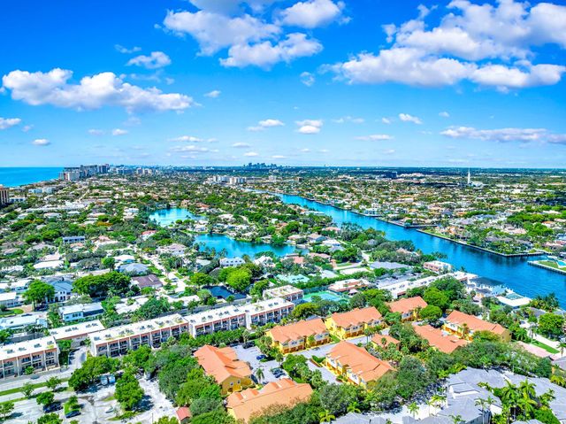 2121 S Ocean Blvd Apt 106, Lauderdale By The Sea, FL 33062