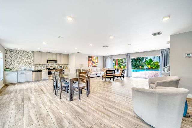 2121 S Ocean Blvd Apt 106, Lauderdale By The Sea, FL 33062