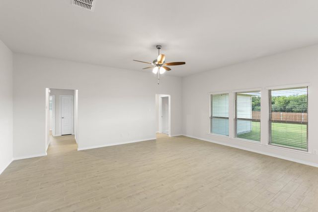 2613 River Bank Drive, Burleson, TX 76028