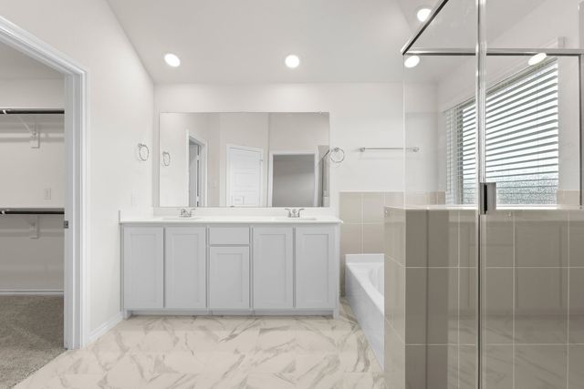 2613 River Bank Drive, Burleson, TX 76028