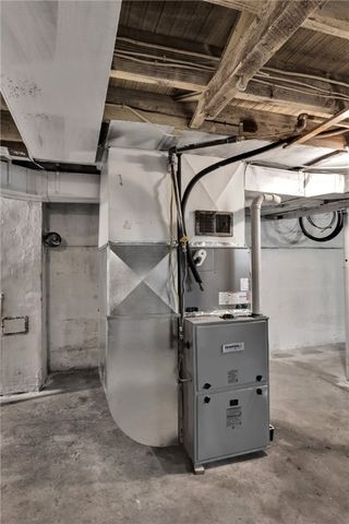 623 E 3rd Ave, Tarentum, PA 15084