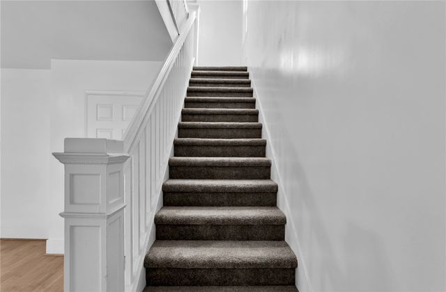 623 E 3rd Ave, Tarentum, PA 15084