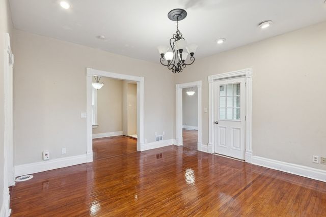 1611 Oakes Avenue, Rockford, IL 61107