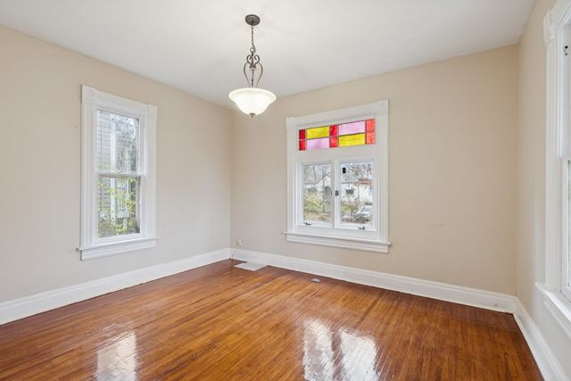 1611 Oakes Avenue, Rockford, IL 61107