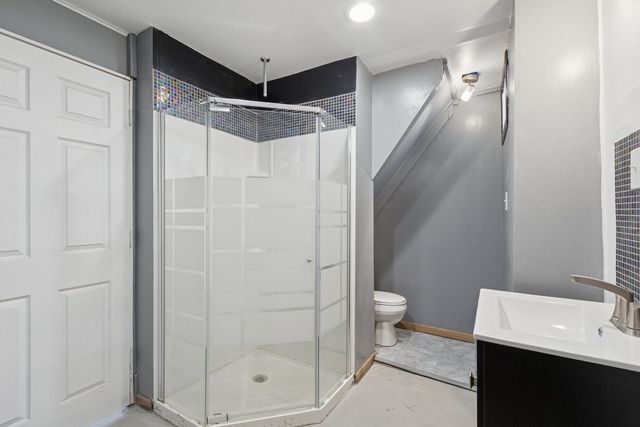 1611 Oakes Avenue, Rockford, IL 61107