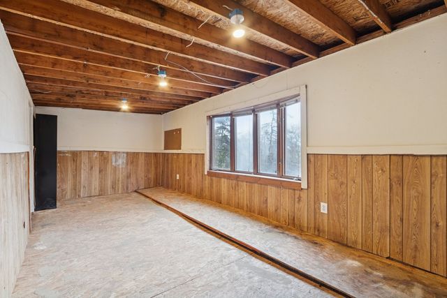 1611 Oakes Avenue, Rockford, IL 61107