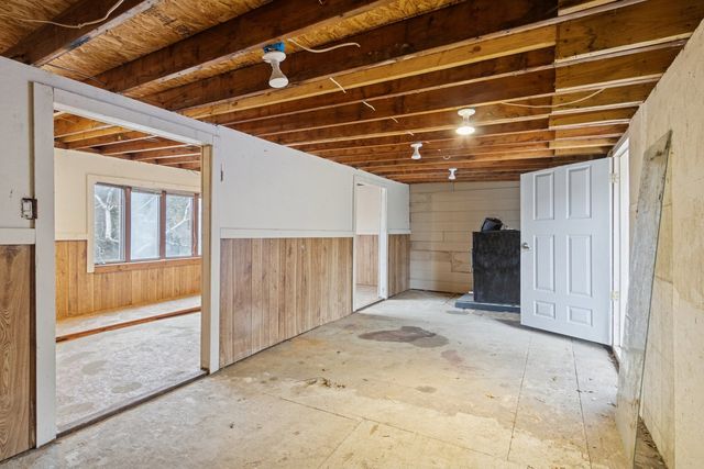 1611 Oakes Avenue, Rockford, IL 61107