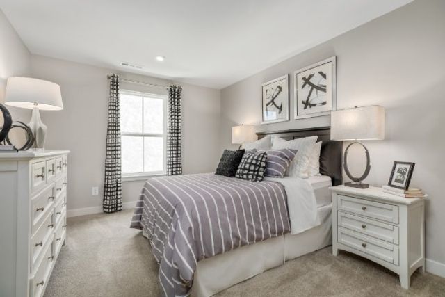 1107 Mountain View Dr B, Thompsons Station, TN 37179