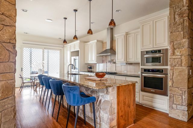 12912 Luna Montana WAY S, Austin, TX 78732