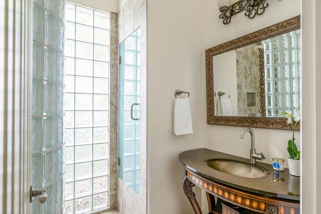 12912 Luna Montana WAY S, Austin, TX 78732